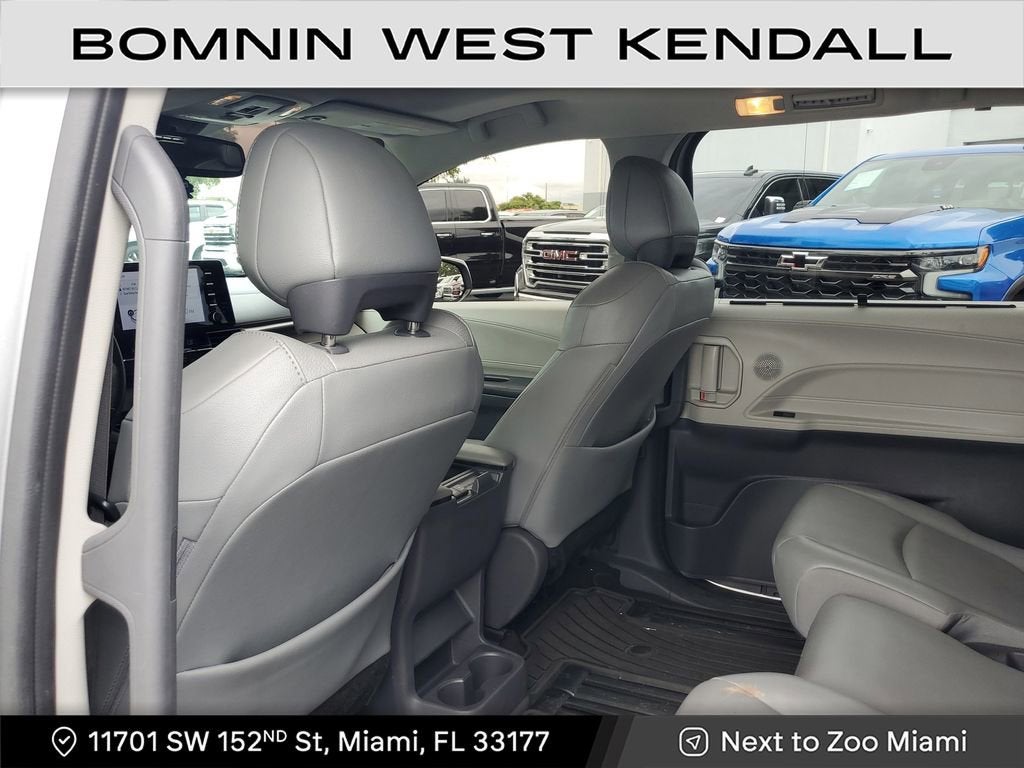 2021 Toyota Sienna XLE