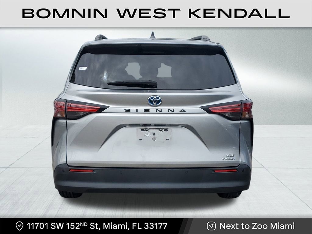 2021 Toyota Sienna XLE