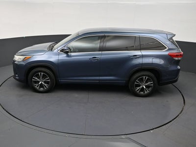 2018 Toyota Highlander LE
