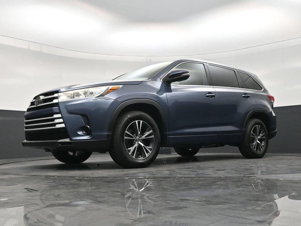 2018 Toyota Highlander LE