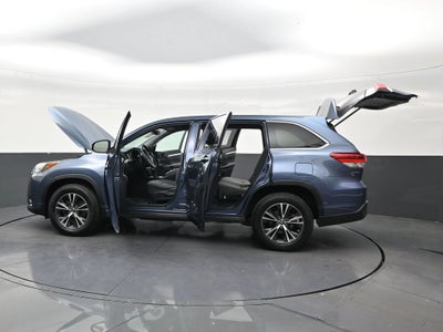2018 Toyota Highlander LE