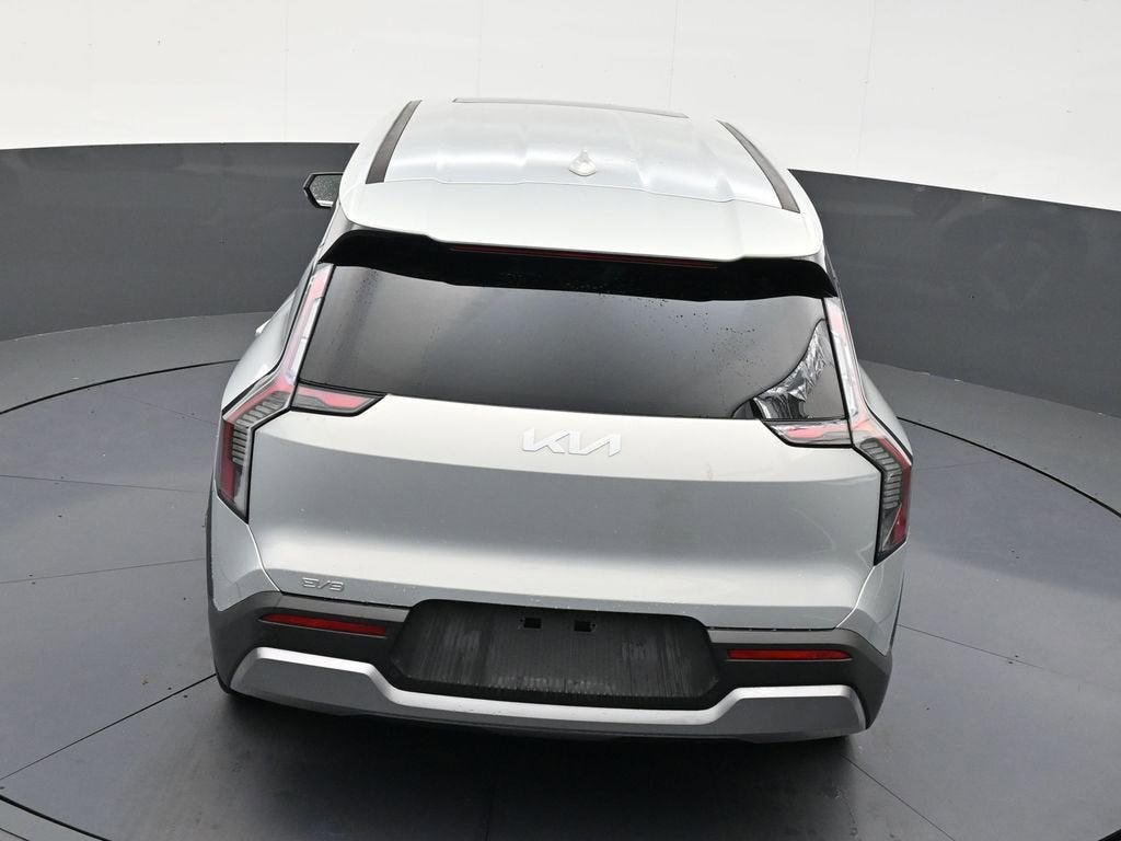 2026 Kia EV9 Light Long Range
