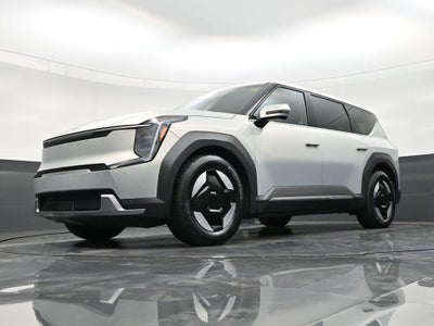 2026 Kia EV9 Light Long Range
