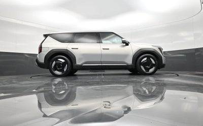 2026 Kia EV9 Light Long Range