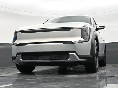 2026 Kia EV9 Light Long Range