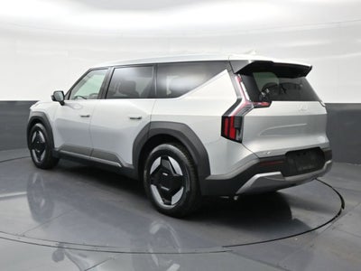 2026 Kia EV9 Light Long Range