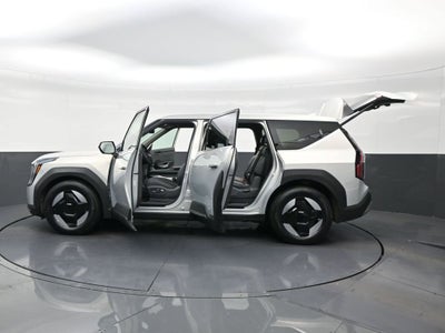 2026 Kia EV9 Light Long Range