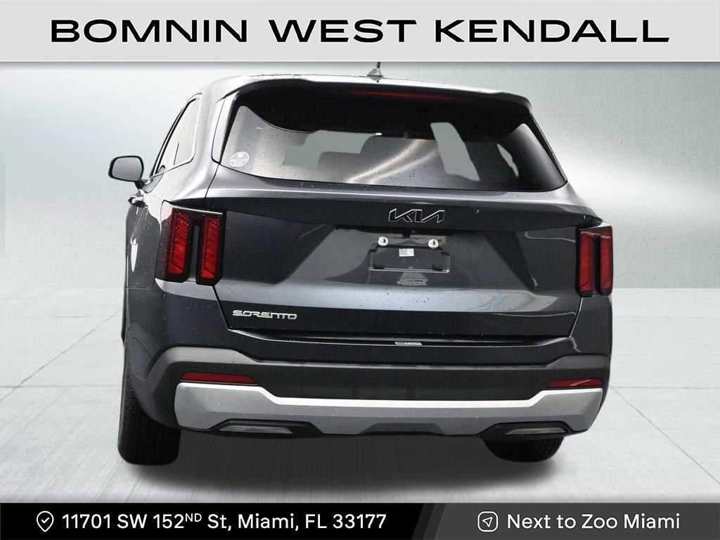 2024 Kia Sorento LX