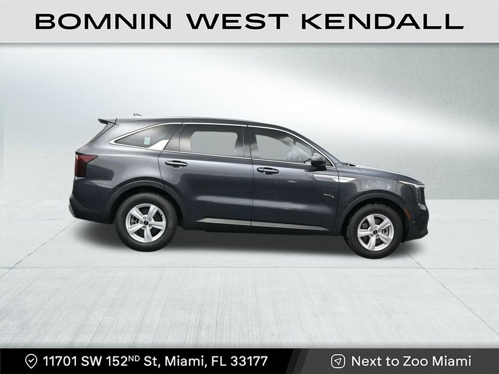 2024 Kia Sorento LX