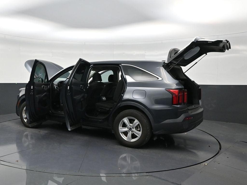 2023 Kia Sorento LX