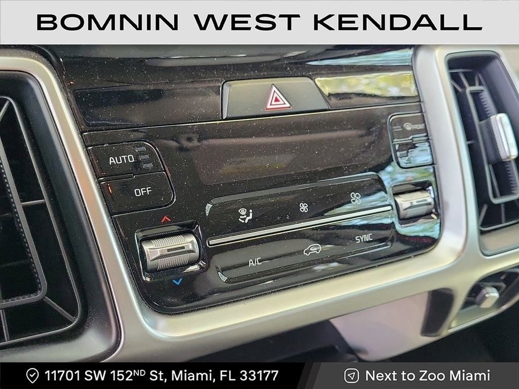 2022 Kia Sorento X-Line S