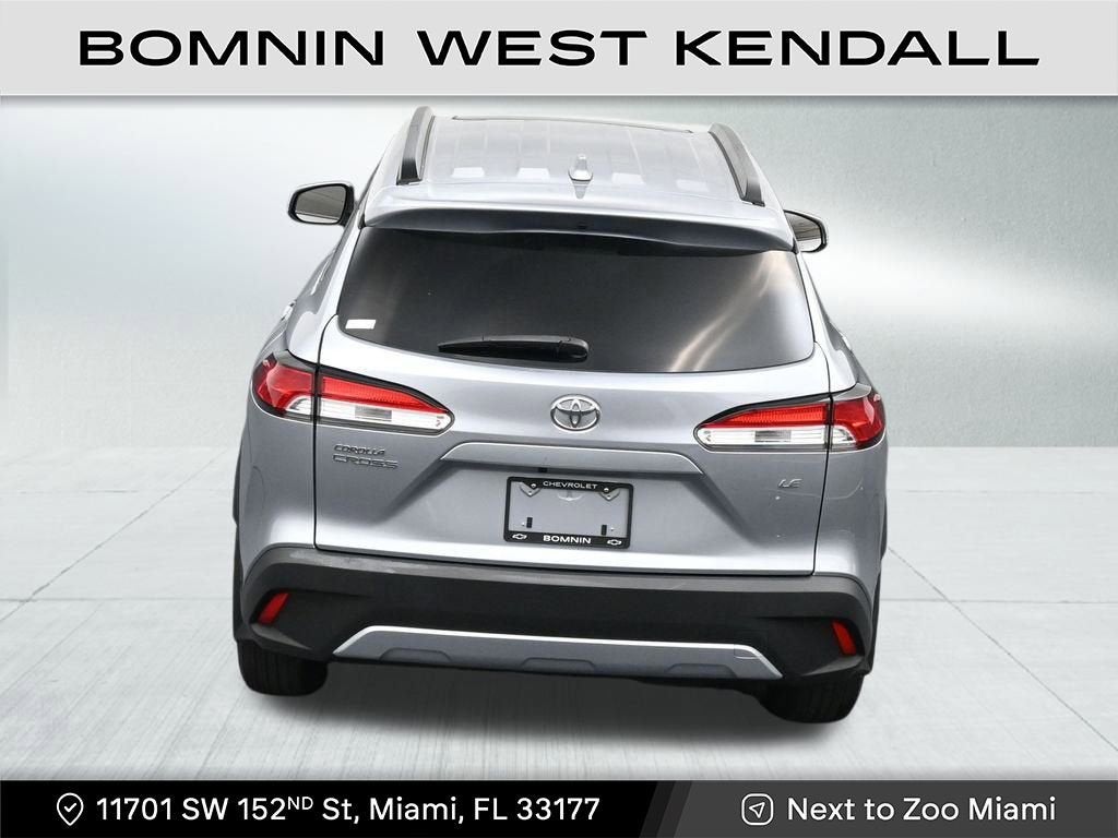 2024 Toyota Corolla Cross LE