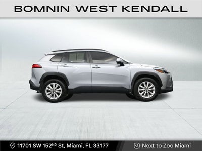 2024 Toyota Corolla Cross LE