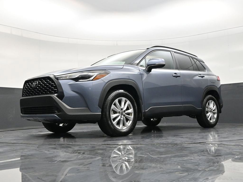 2024 Toyota Corolla Cross LE