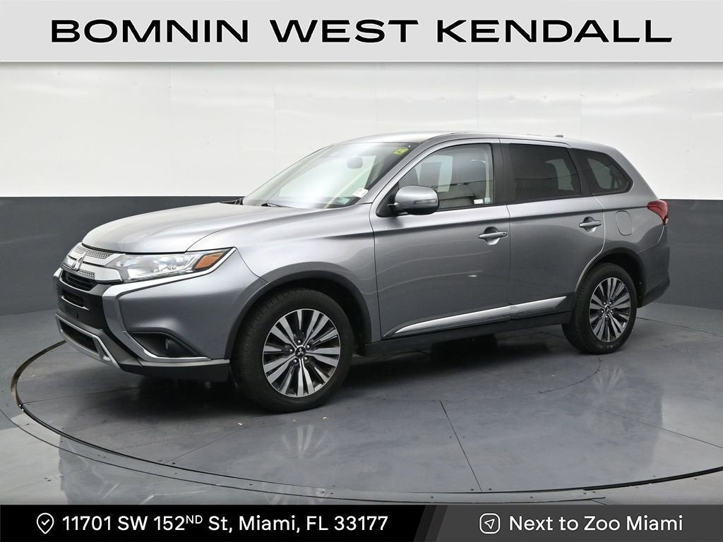 2020 Mitsubishi Outlander SE