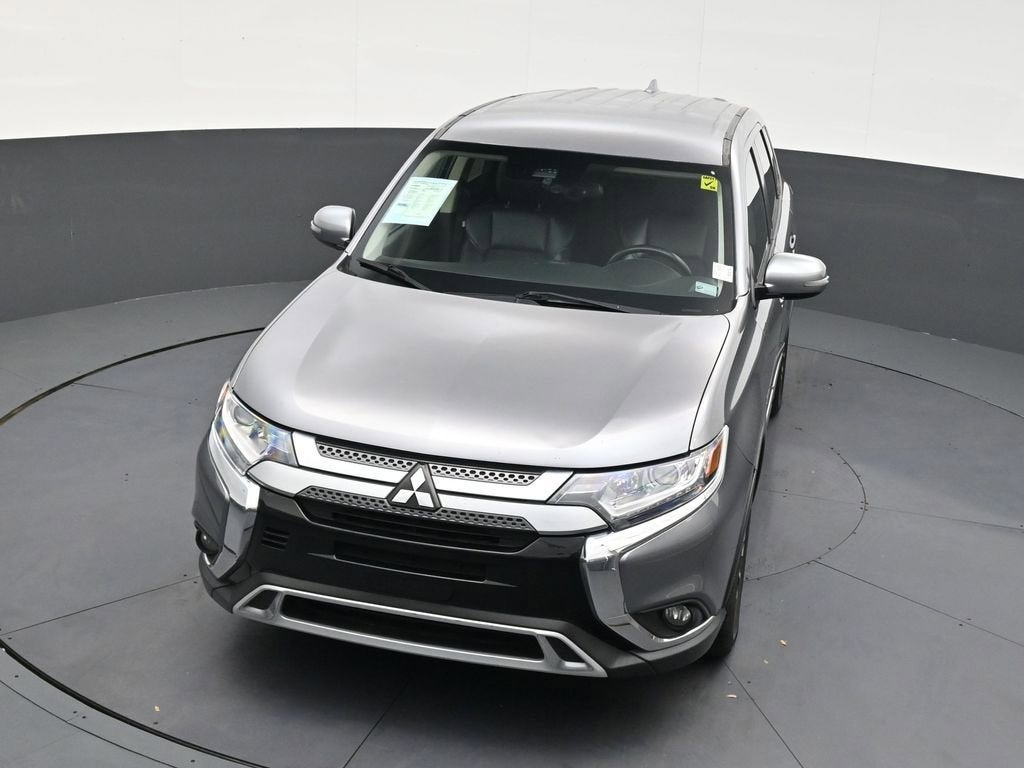 2020 Mitsubishi Outlander SE
