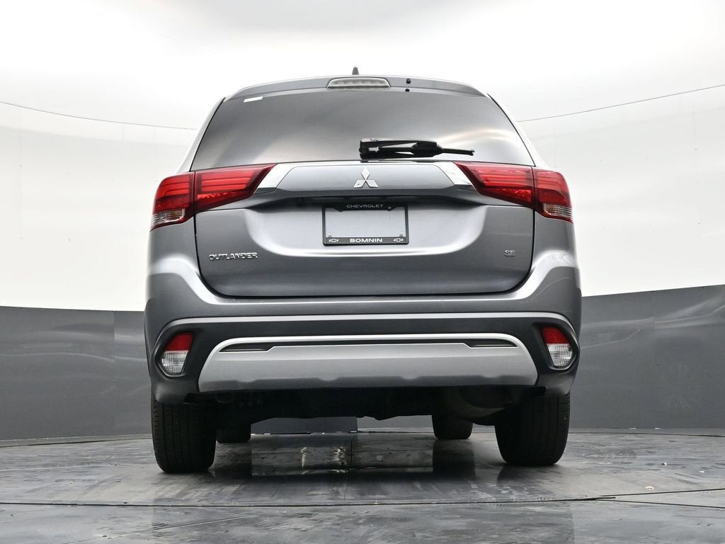 2020 Mitsubishi Outlander SE