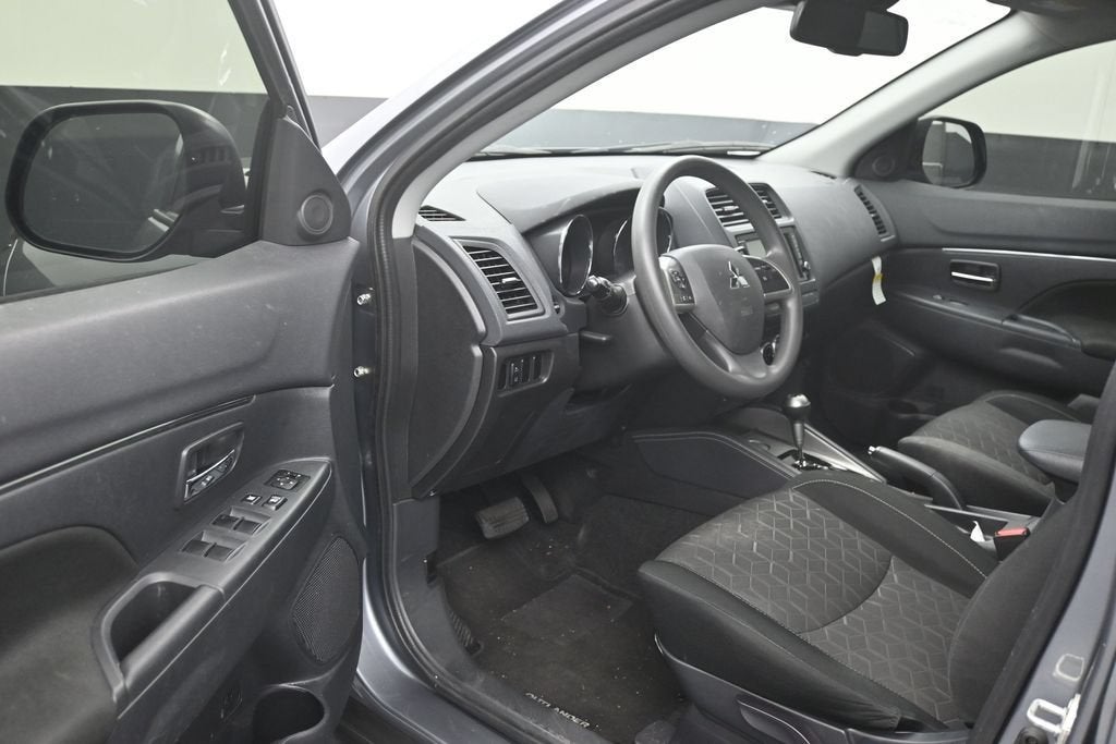 2022 Mitsubishi Outlander Sport 2.0 ES 2WD