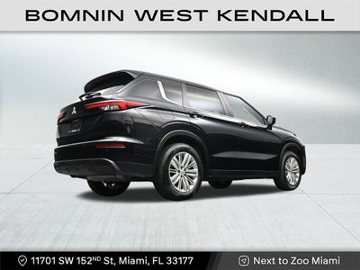 2024 Mitsubishi Outlander ES
