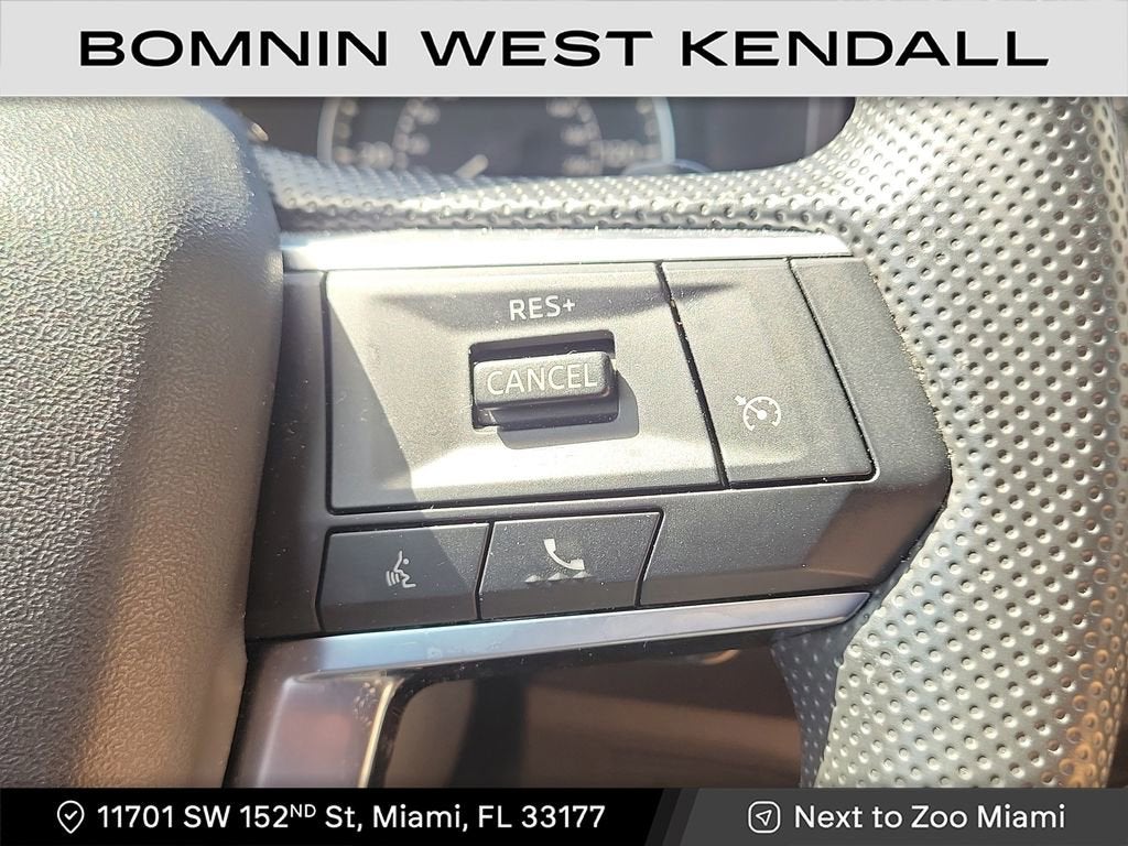 2024 Mitsubishi Outlander ES