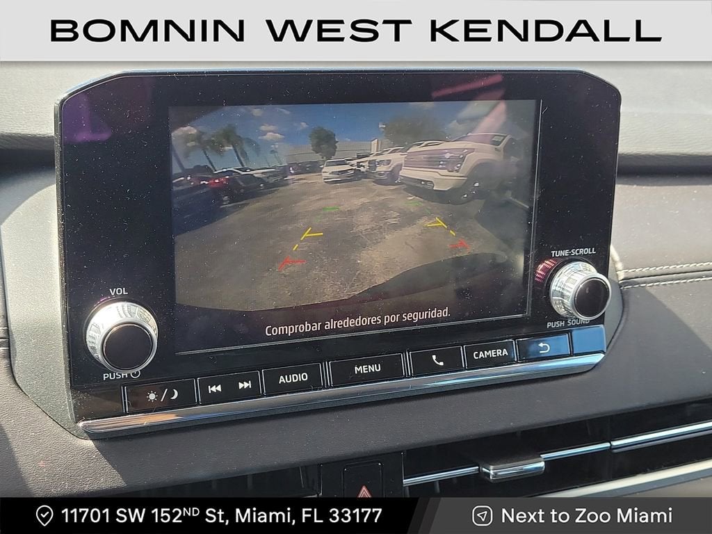 2024 Mitsubishi Outlander ES