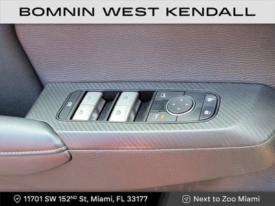 2024 Mitsubishi Outlander ES