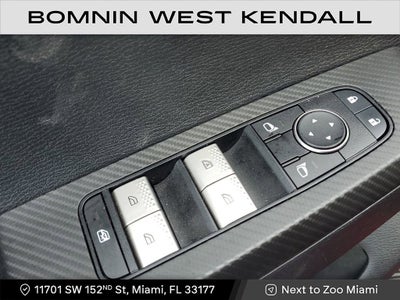 2024 Mitsubishi Outlander ES