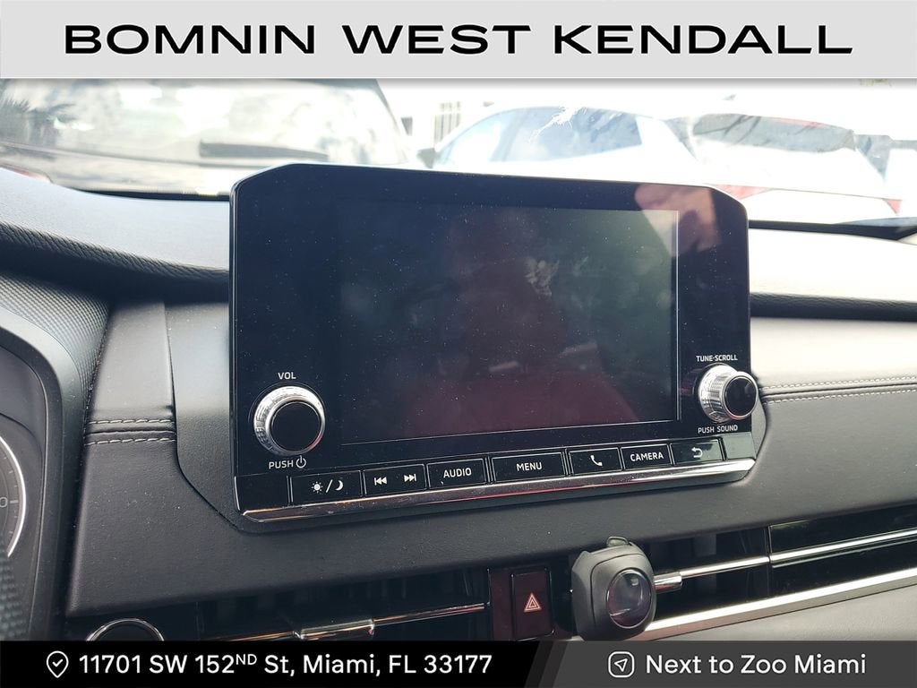 2024 Mitsubishi Outlander ES