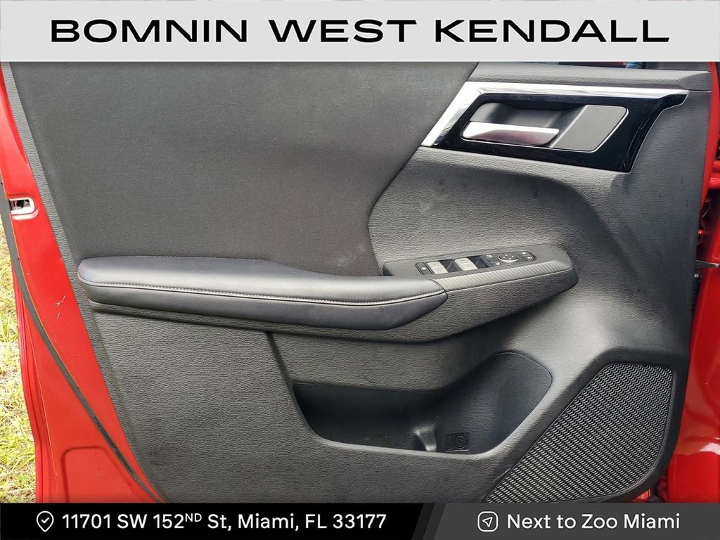 2024 Mitsubishi Outlander ES