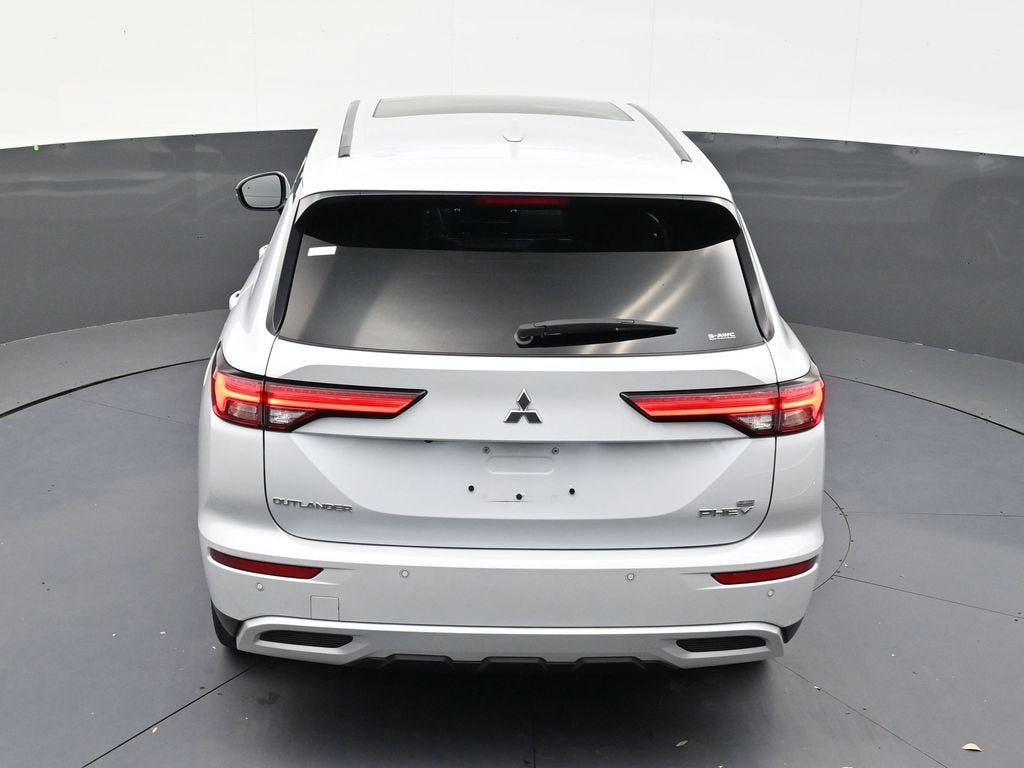 2025 Mitsubishi Outlander Plug-In Hybrid SE