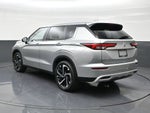 2025 Mitsubishi Outlander Plug-In Hybrid SE