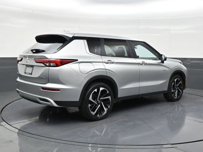 2025 Mitsubishi Outlander Plug-In Hybrid SE