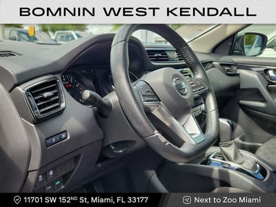 2022 Nissan Rogue Sport SV