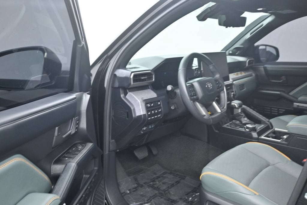2025 Toyota 4Runner Hybrid TRD Off Road