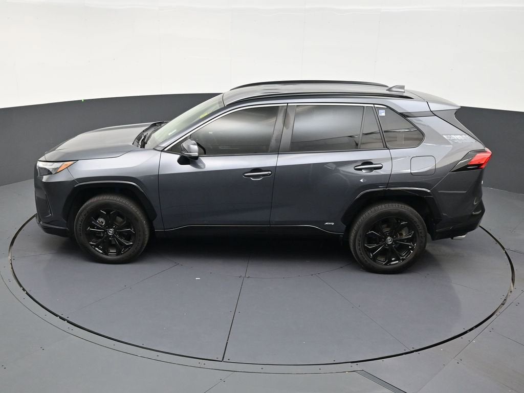 2023 Toyota RAV4 Hybrid SE