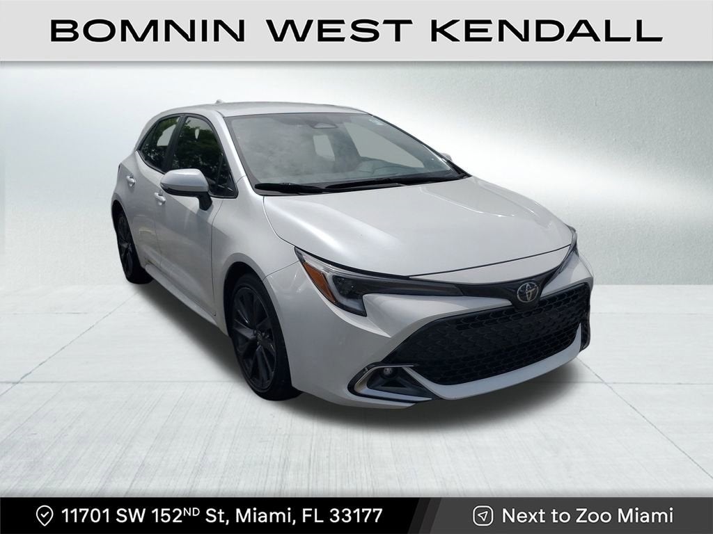 2023 Toyota Corolla Hatchback XSE