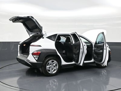 2024 Hyundai Kona SE