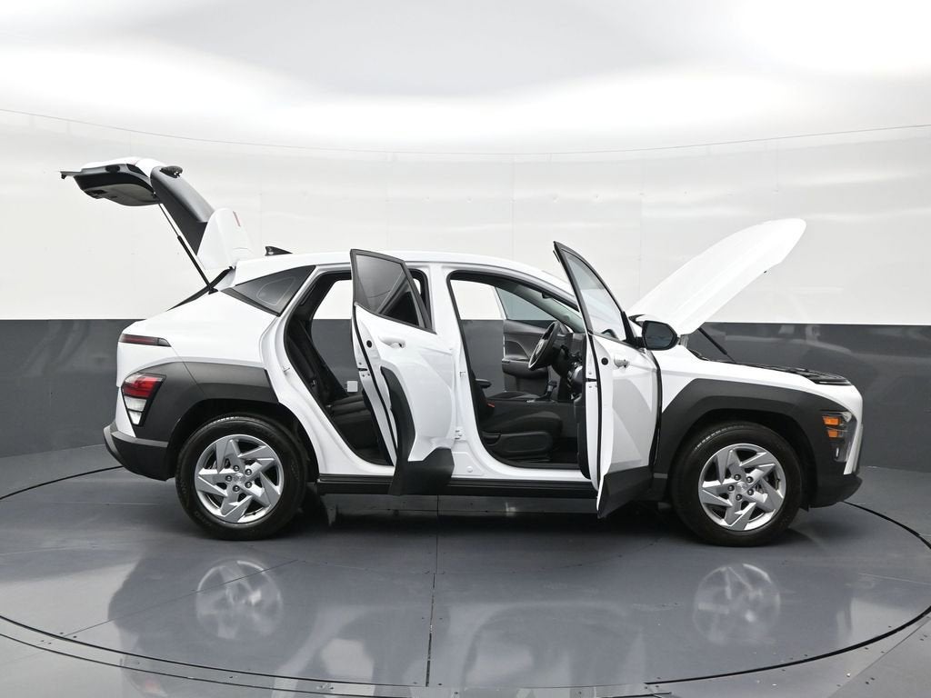 2024 Hyundai Kona SE