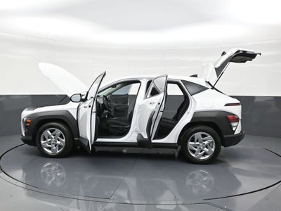 2024 Hyundai Kona SE