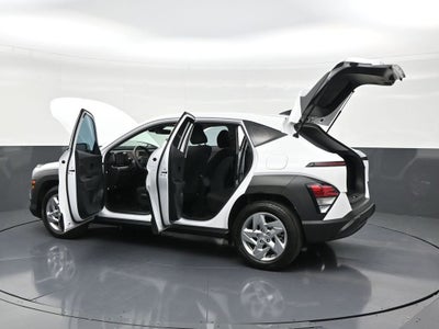 2024 Hyundai Kona SE