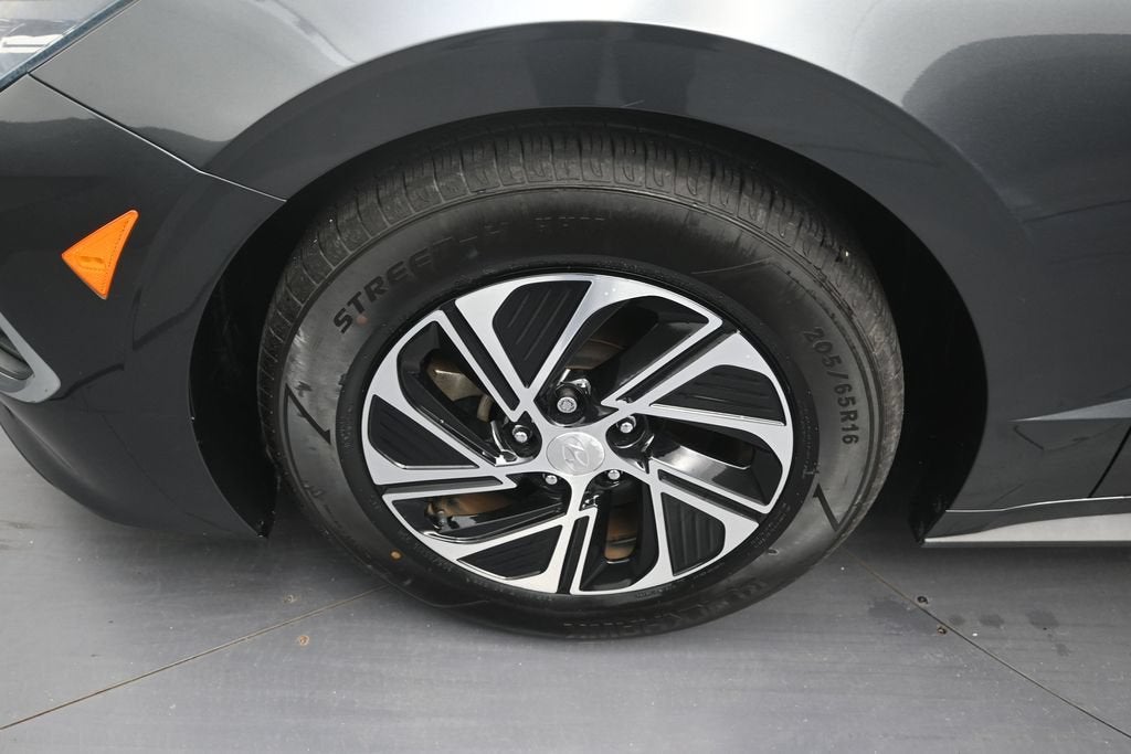 2023 Hyundai Sonata Hybrid Blue
