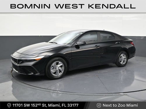 2024 Hyundai Elantra SE