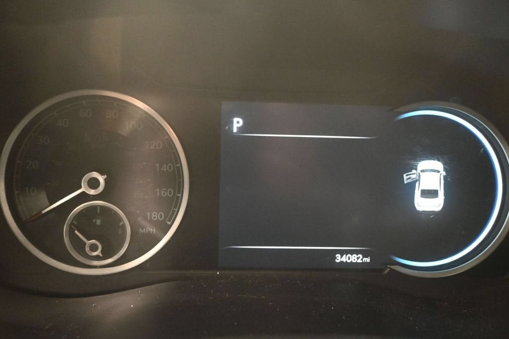 2024 Genesis G70 2.5T