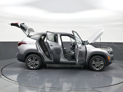 2022 Kia Seltos LX