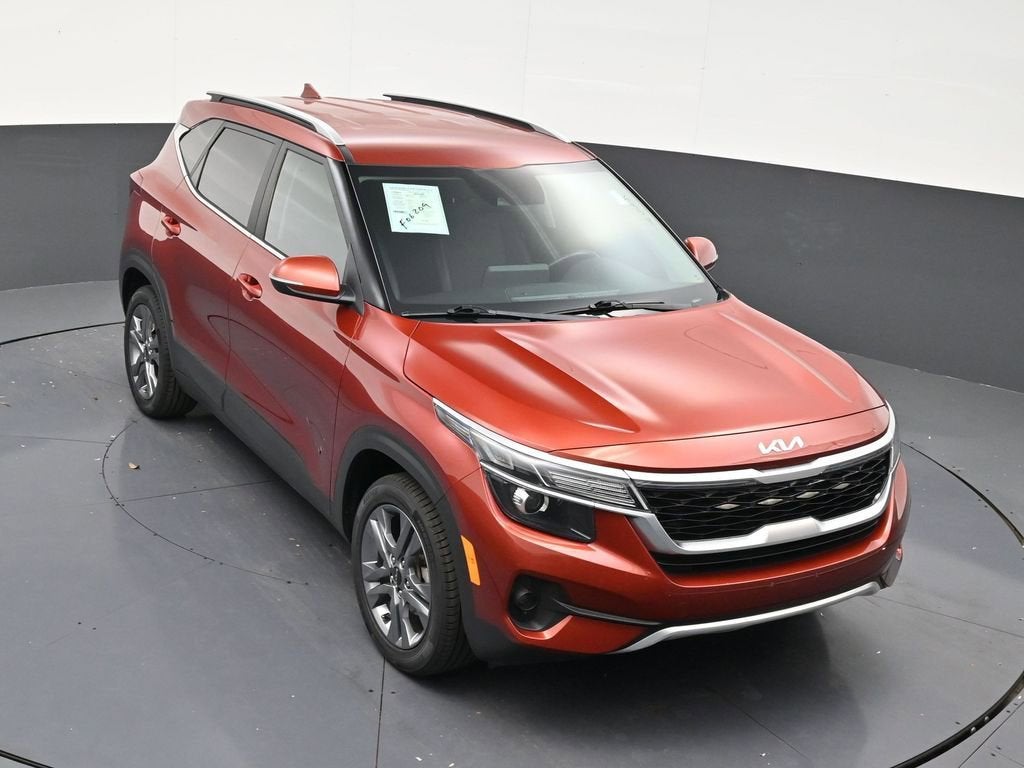 2023 Kia Seltos S