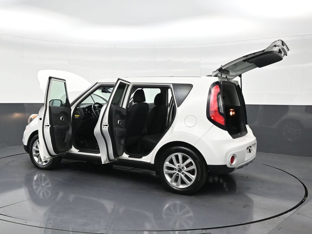 2019 Kia Soul +