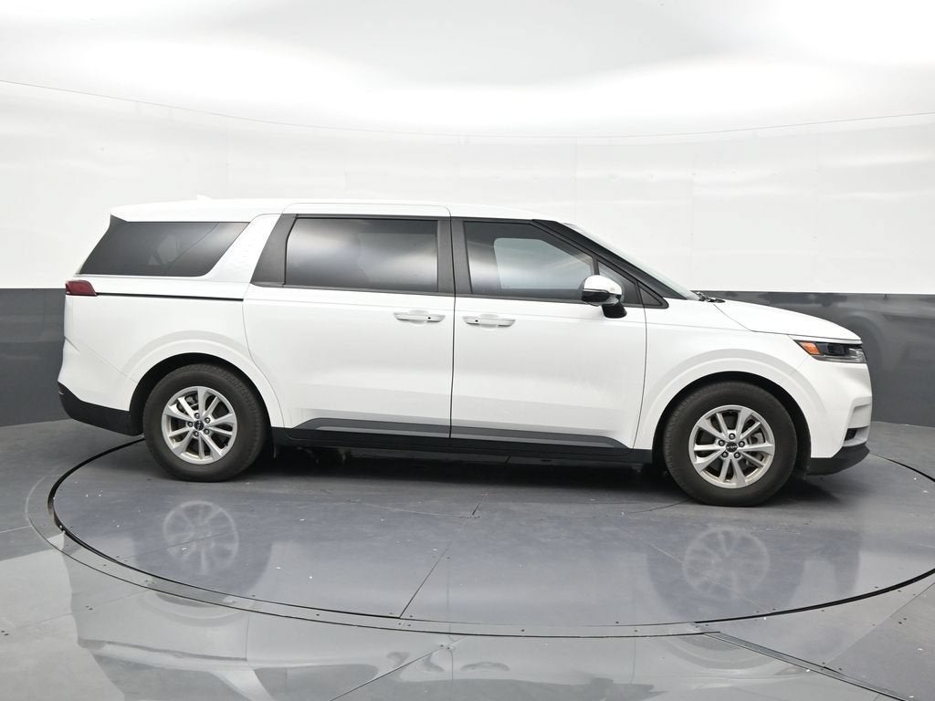 2024 Kia Carnival MPV LX