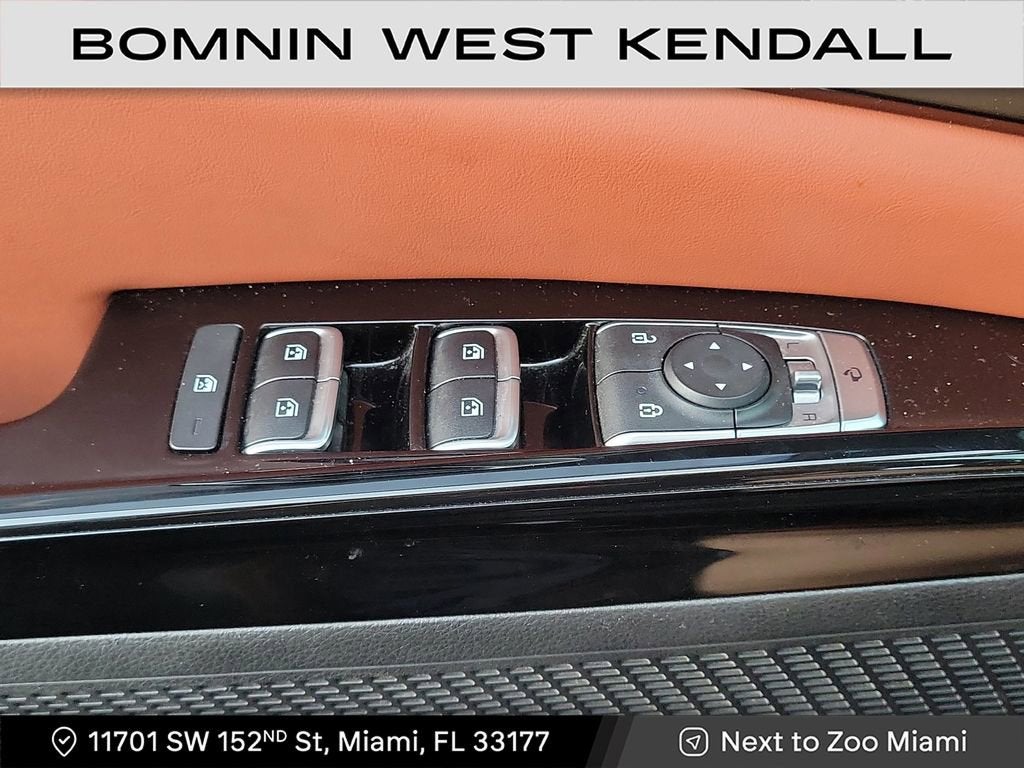 2022 Kia Carnival SX