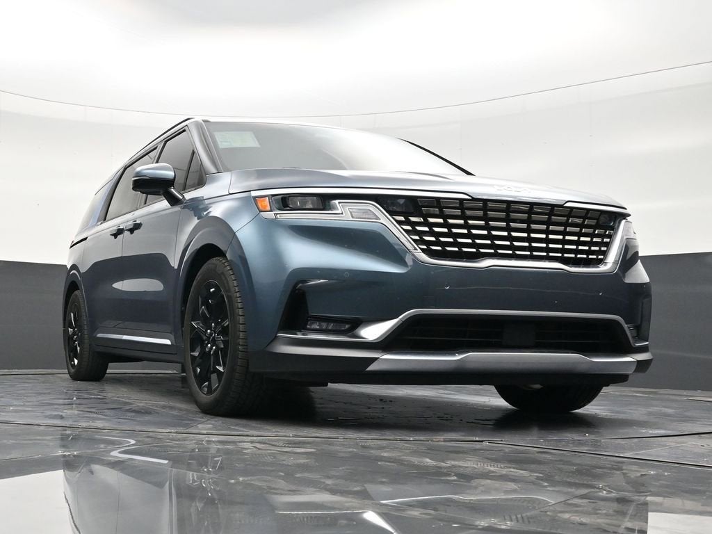 2022 Kia Carnival SX