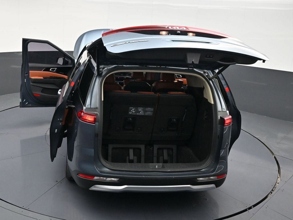 2022 Kia Carnival SX